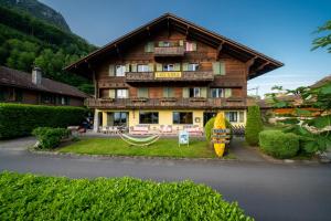 Hotel Lake Lodge Hostel Iseltwald Schweiz