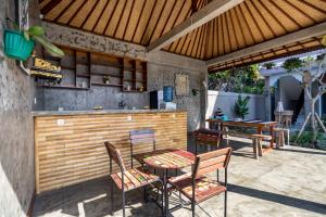 D-Anyar Stay and Surf Canggu
