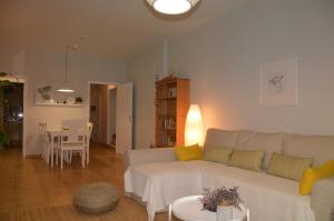 Holiday House Aguacate 1