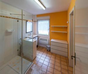 Appartements Meuble Le Coin Tranquille : photos des chambres