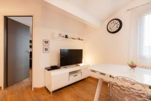 Appartements CHARMING TWO BEDROOM APARTMENT NEAR THE SEINE RIVER : photos des chambres