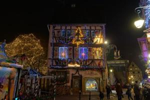 Historical town center spacious flat