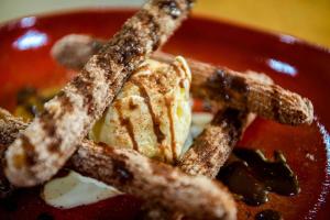 Top of the Town Hotel Motel