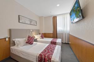 Standard Twin Room room in Sydney Hotel QVB