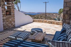 Ailouros Scenic Guest Houses Schoinoussa-Island Greece