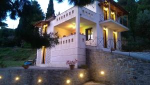 VILLA ESMERALDA Skopelos Greece