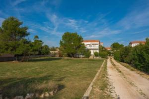 Pension Apartments Vučetić Vir Croatia