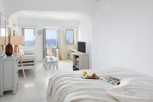 Iliovasilema Hotel & Suites Santorini Greece