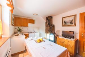 POHORJE HOUSE 2 FOUR APPARTMETNS