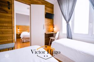 Family Room room in Hôtel Victor Hugo Lorient