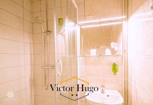 Hotels Hotel Victor Hugo Lorient : photos des chambres