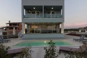 Modern villa Horizont with sea view pool and playroom - Marana