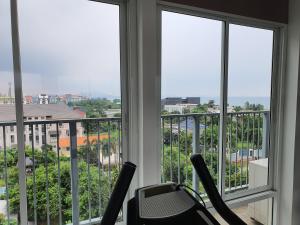 Execlusive Seaview 1 bedroom suite with toproof pool at The Patio Bangsaen