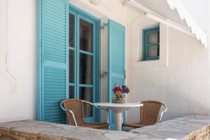 Ragousis Apartments Paros Greece