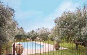 Maisons de vacances Amazing home in Peymeinade w/ Outdoor swimming pool and 3 Bedrooms : photos des chambres