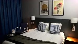 Hotels Hotel Tambourin : photos des chambres