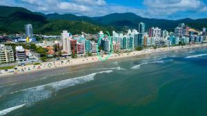 2 Dormitórios Vista Mar