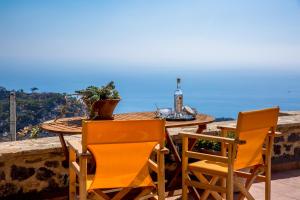 Dorovinis Country Houses