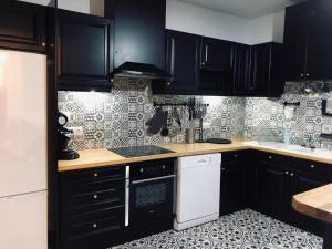 Appartements Labechiloa plage - T4 - 84 m2 - 3 ch - Centre historique : photos des chambres