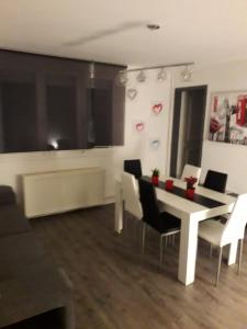 Villas Jolie maison de campagne : photos des chambres
