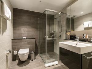 Studio Suite with Airport Facing room in The Branksome Hotel & Residences