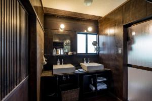 Classic Japan Living Miuraya