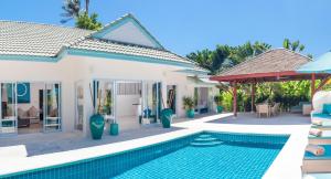3 BR Pool Villa, seconds to beach