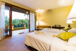 Umasari Rice Terrace Villa by AGATA