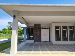 Homestay Kuala Terengganu Kampung Atas Tol