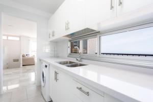 Home2Book Stunning Sea Views Adeje, Wifi & Pool