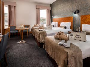 Triple Room room in Treacy’s Hotel Spa & Leisure Club Waterford