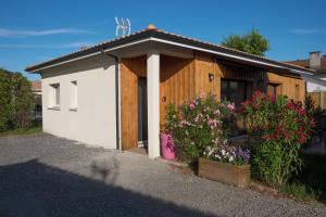 Maisons de vacances Maison Bassin d'Arcachon - Ares - Proche plage et commerces, 3 chambres, 8 personnes, Climatisation : photos des chambres