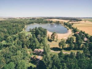 Villages vacances Terres de France - Moncontour Active Park : photos des chambres