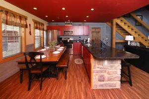 Firefly Nights chalet