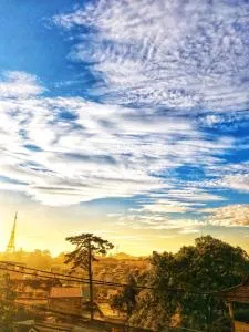 Nụ Cười Xinh - 芽庄