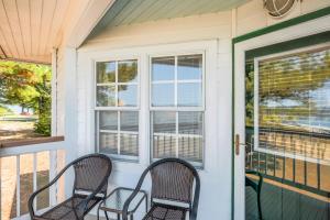 Wades Point Inn on the Bay
