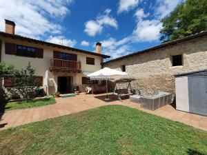 Ferienhaus Casa familiar con jardín “Arana Etxea” EBI01207 Orduña Spanien