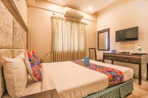 FabHotel Frazer Suites - Nr Bangalore Cantt Railway Station