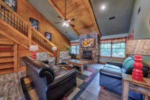 Three-Bedroom House room in A Breath of Fresh Air chalet