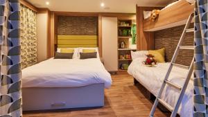 Brighton Experience Freedom Glamping