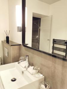 Hotels Le Clos Saint-Martin Hotel & Spa : photos des chambres