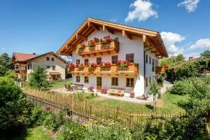 Beim Paulfischer - Eckbankerl - 希明格