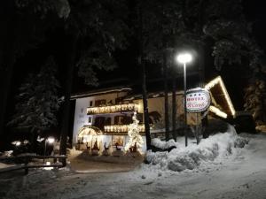 3 star hotel Hotel il Cardo San Vito di Kadore Italija