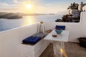 Villa Efrosini Milos Greece