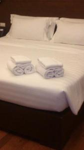 Makati CBD Resort 2 bedroom