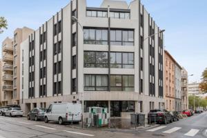 Appartements Luxurious flat in Monplaisir district in Lyon 2 min to the metro - Welkeys : photos des chambres