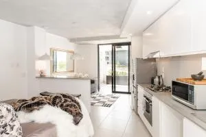 Coral Point Studio 107 - Verulam