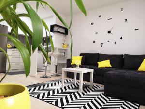 Bright Central Lux Apartment