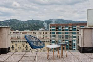 GuestHost -Carducci Attics