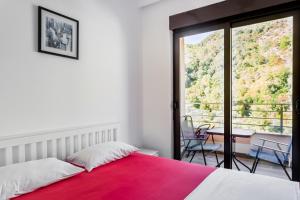 Apartment with bedroom Becici White